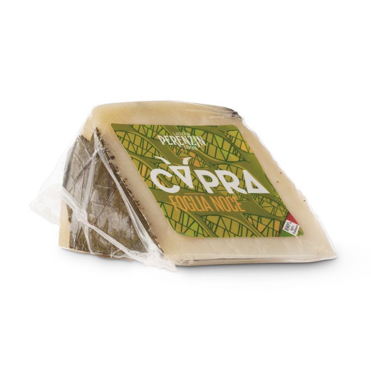 Caciottona di capra in foglie di noce 320g - Latteria Perenzin