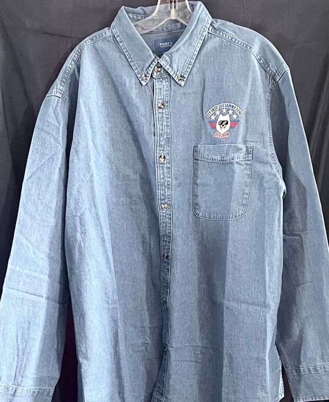 Men&#39;s Long Sleeve Denim Shirt