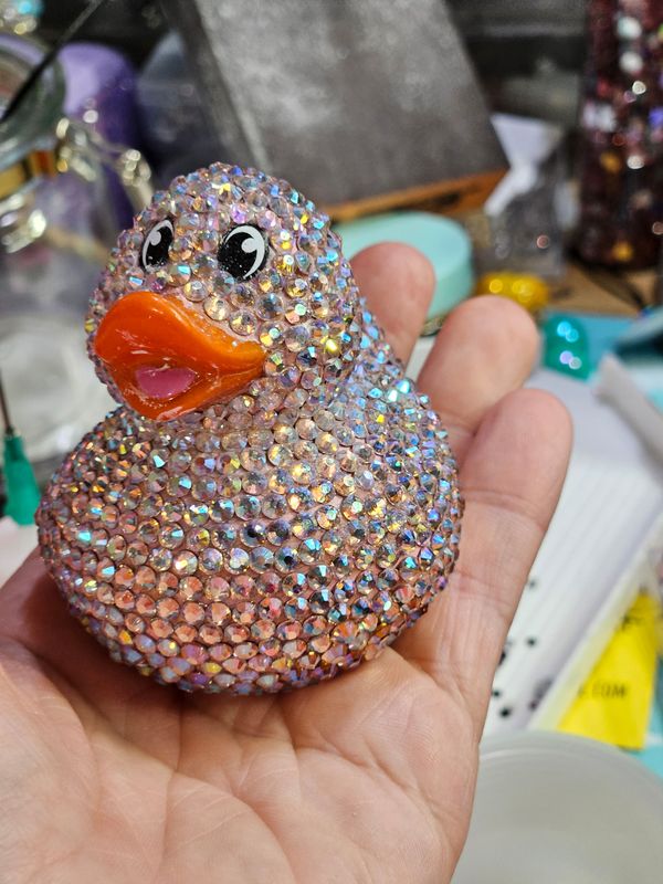 Lt Pink Bling Duck