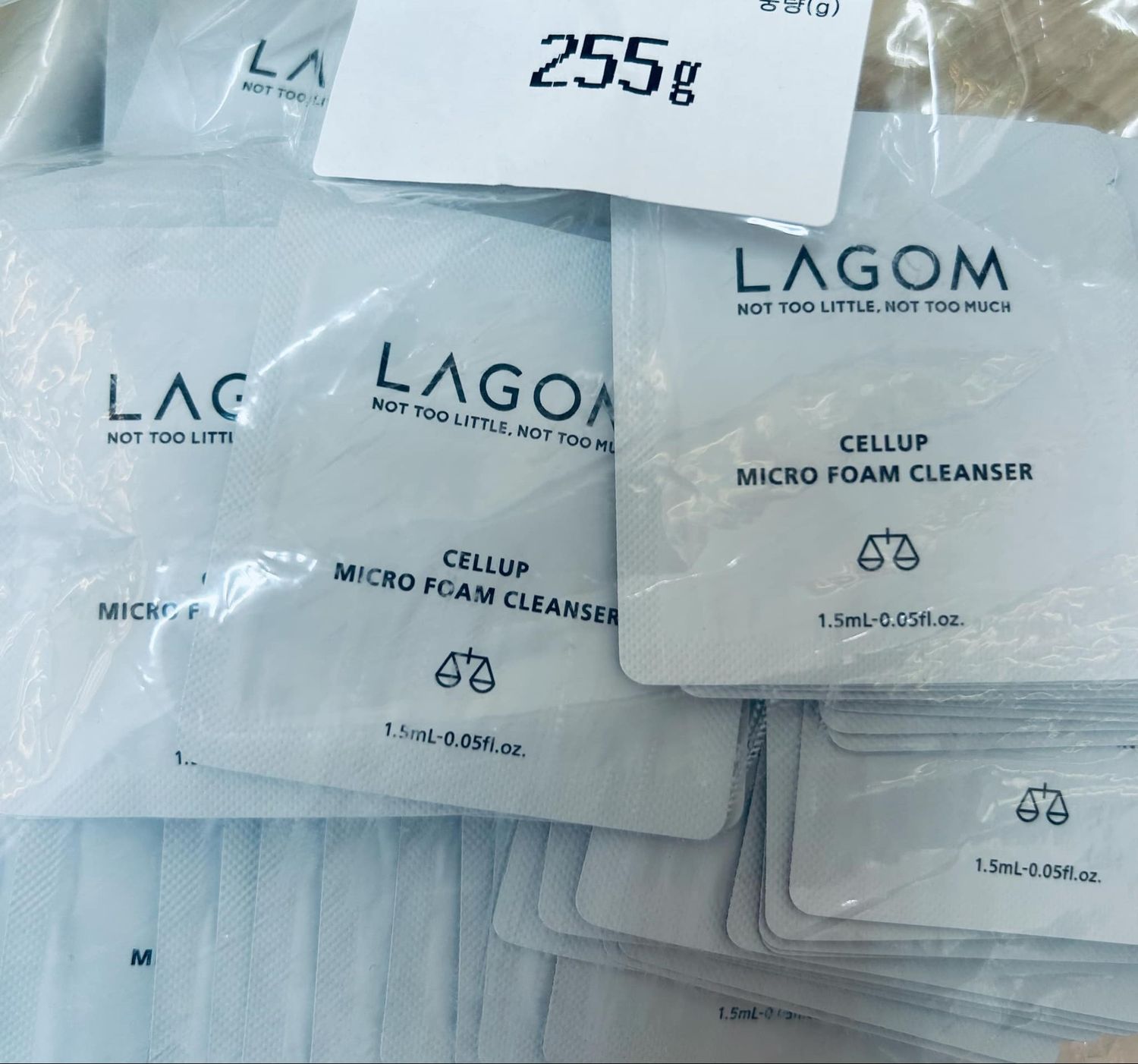 LAGOM Cellup Micro Foam Cleanser 1.5ml 100ширхэг