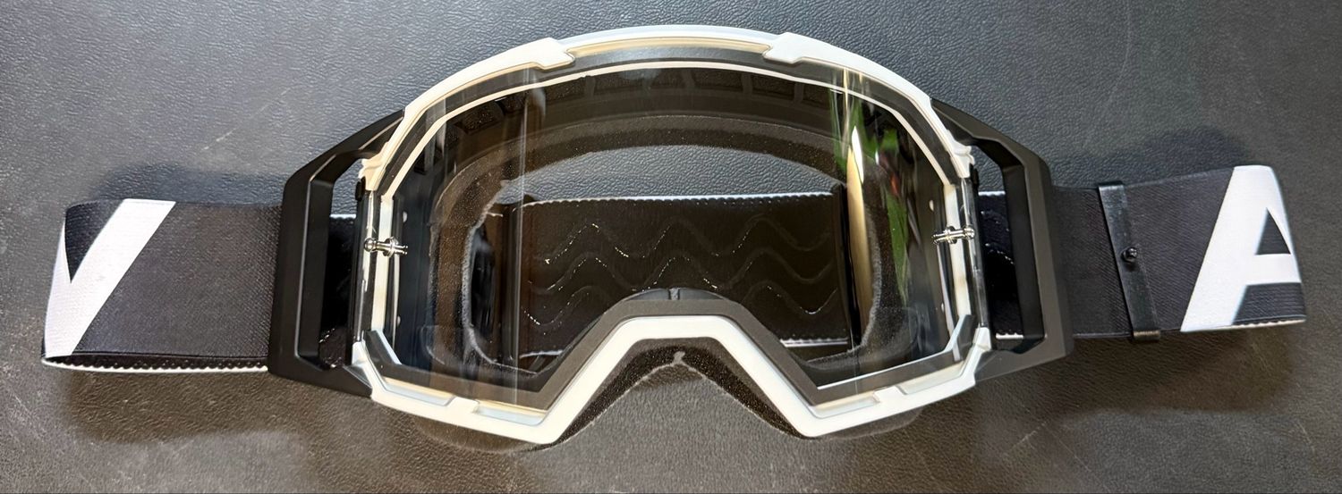 AW Arctic White Goggles