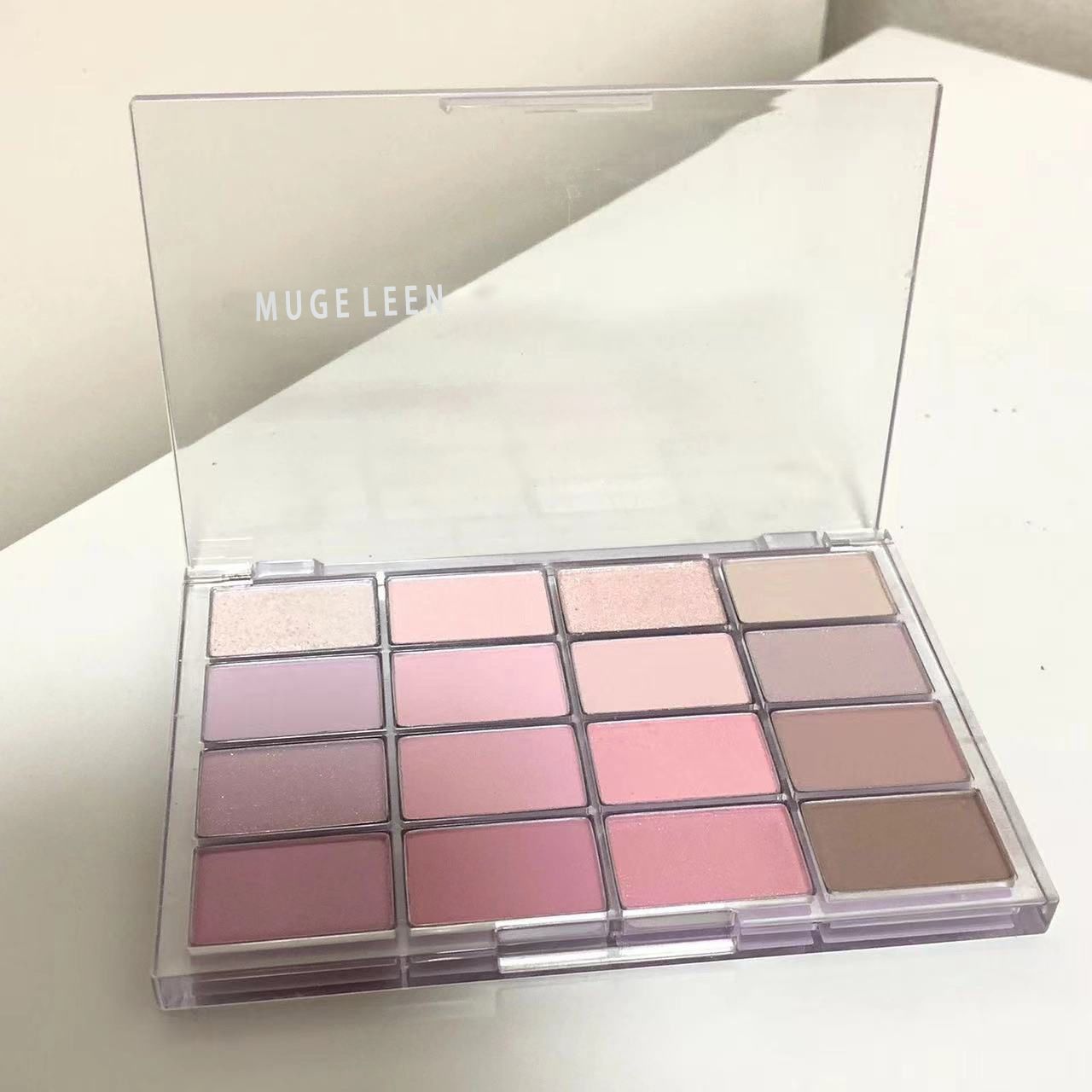 Wake-up 16-color Eye Shadow Early Eight Preferred Pearlescent Matte Thin Flash Low Saturation Earth Color Daily All-match Eye Shadow Plate