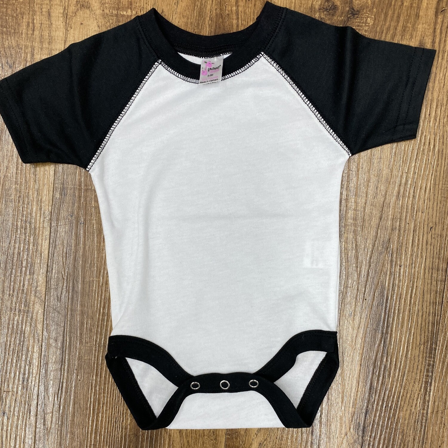 infant raglan onesie