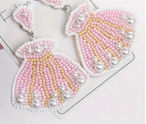 Shell Earring