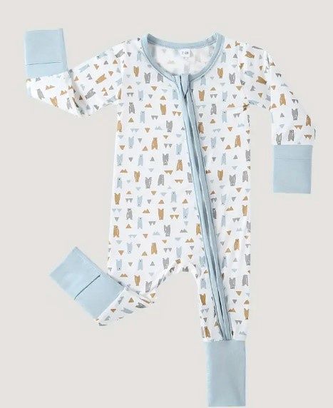 Bear and Mountains Bamboo Zippy