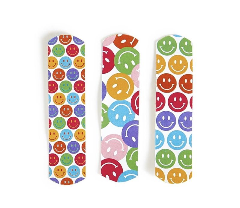 Happy 30 Piece Bandaid Set