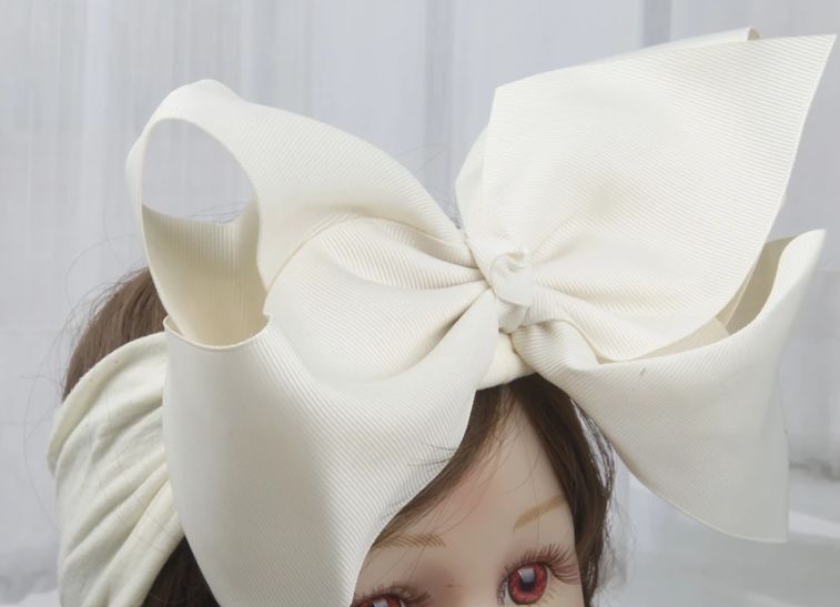 7 in Baby Bow