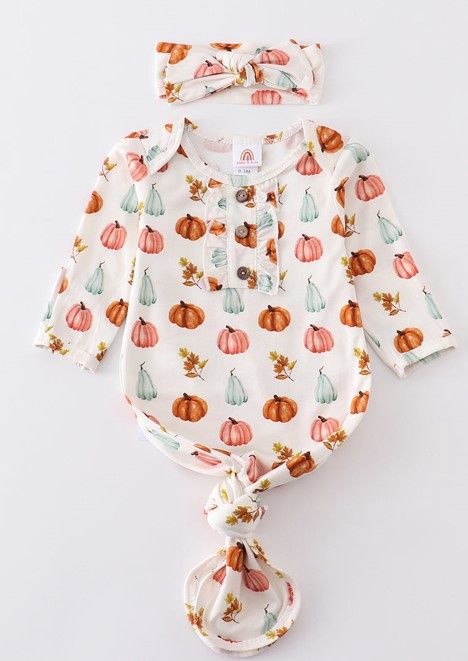 Pumpkin Baby Gown, Size: 0/3M