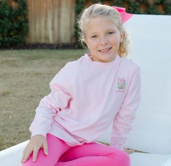 L/S Santa &amp; Tree Pink T Shirt