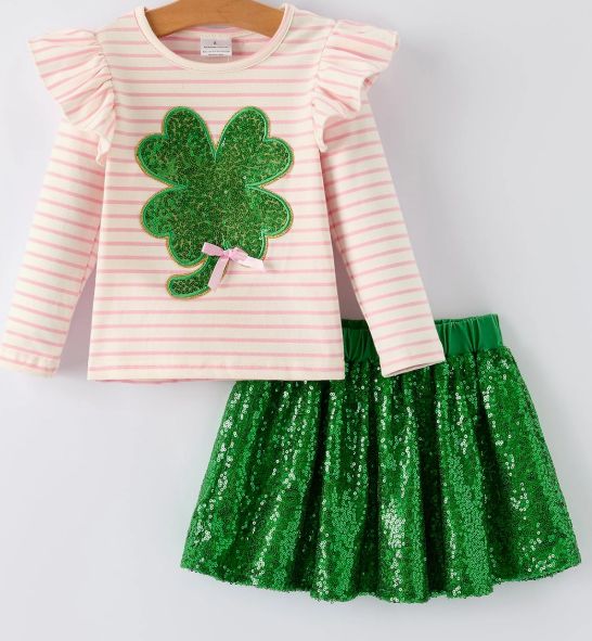 Clover Sequin Skirt Outfit