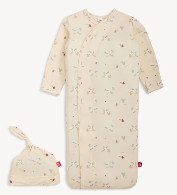 Magnetic Me- Special Delivery Gown &amp; Hat Set