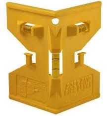 Empire Post And Pipe Level #EM720