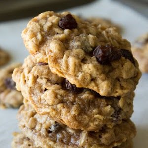 Oatmeal Raisin Cookie