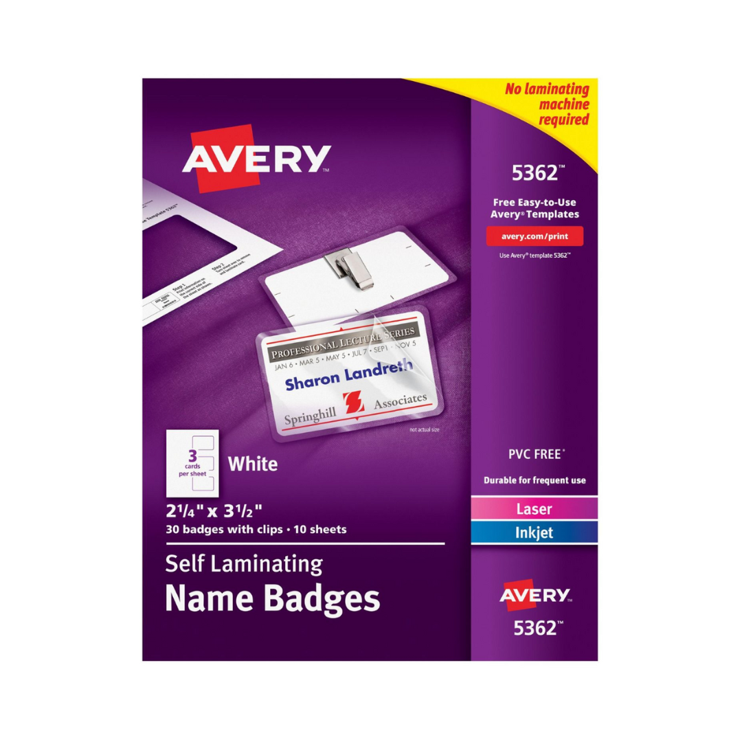 Avery® Insignias autolaminables con clip, 8.9 x 5.7 cms, insertos blancos, 30 distintivos con clip (5362)