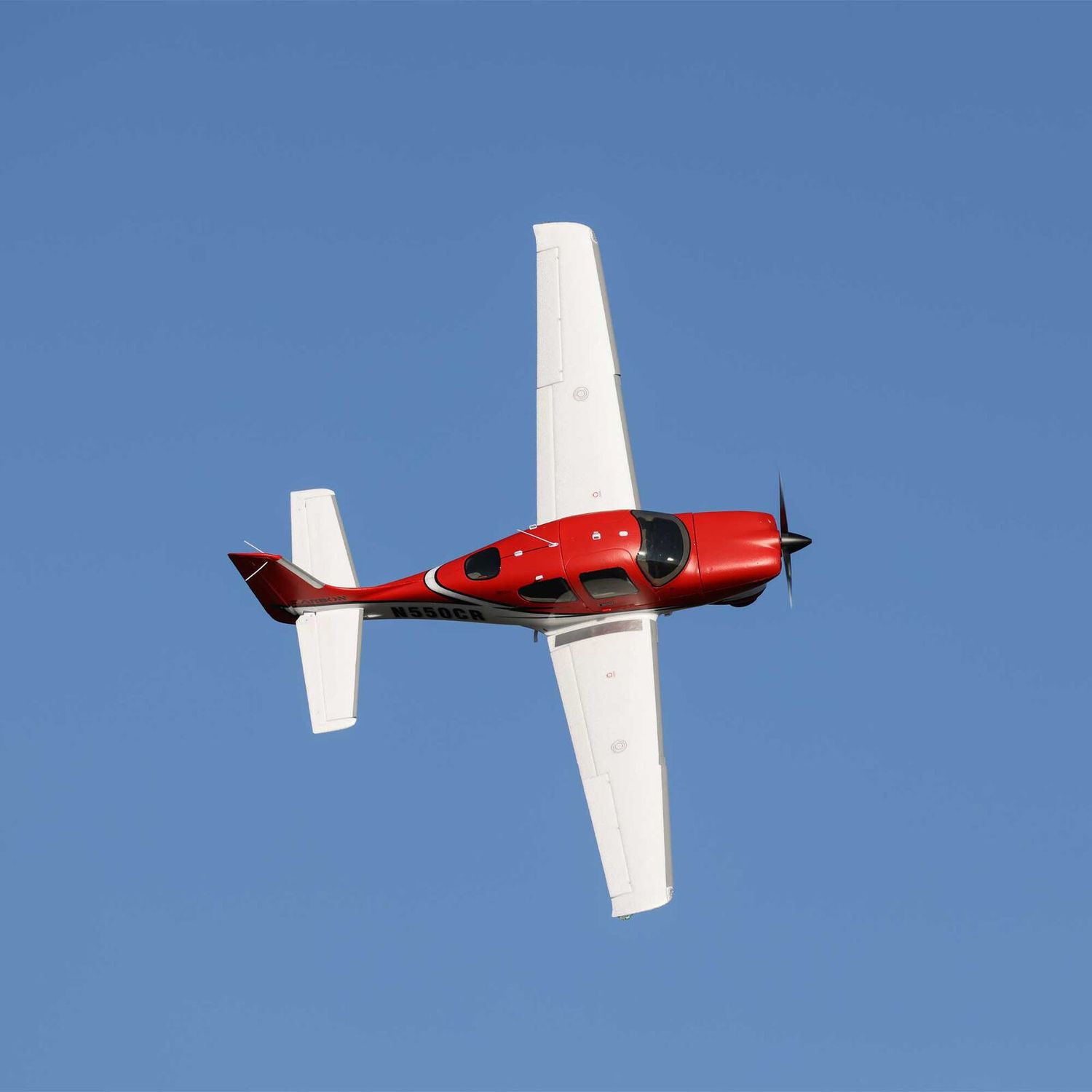 Cirrus SR22T Red 1.5m BNF Basic