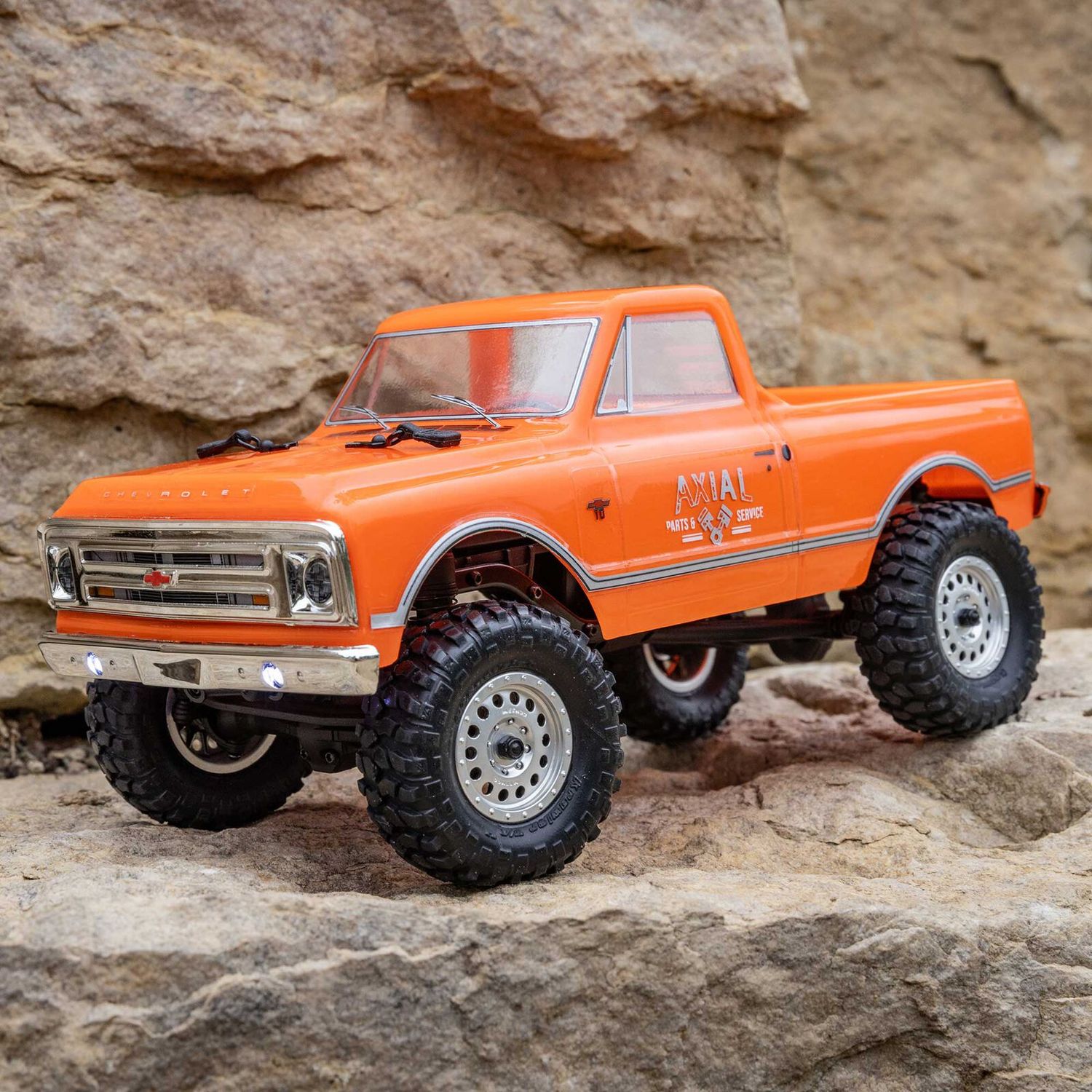 1/24 SCX24 1967 Chevrolet C10 4WD Brushed Truck RTR, Orange