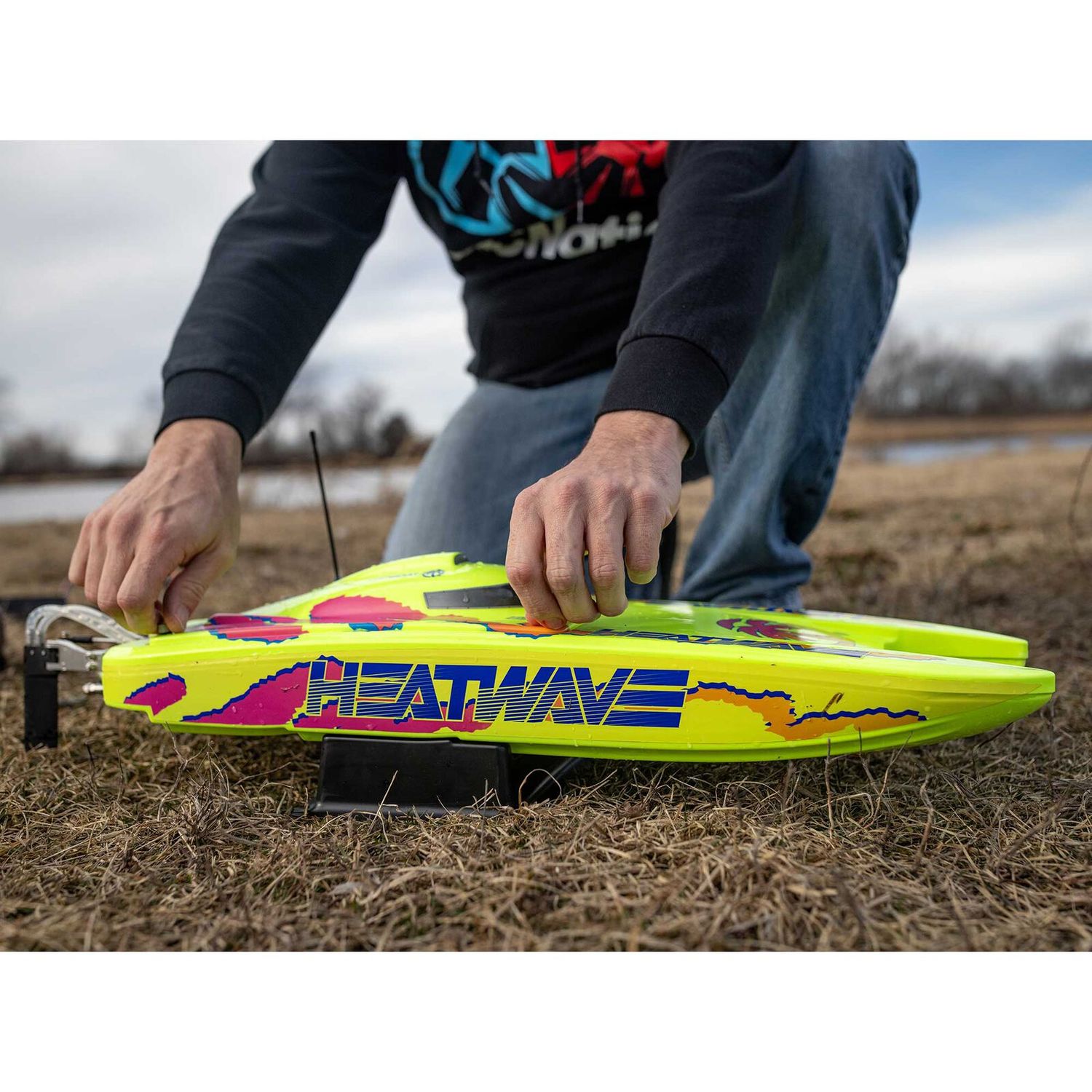 Blackjack 24&quot; V2 Catamaran Brushless, Heat Wave Visual: RTR