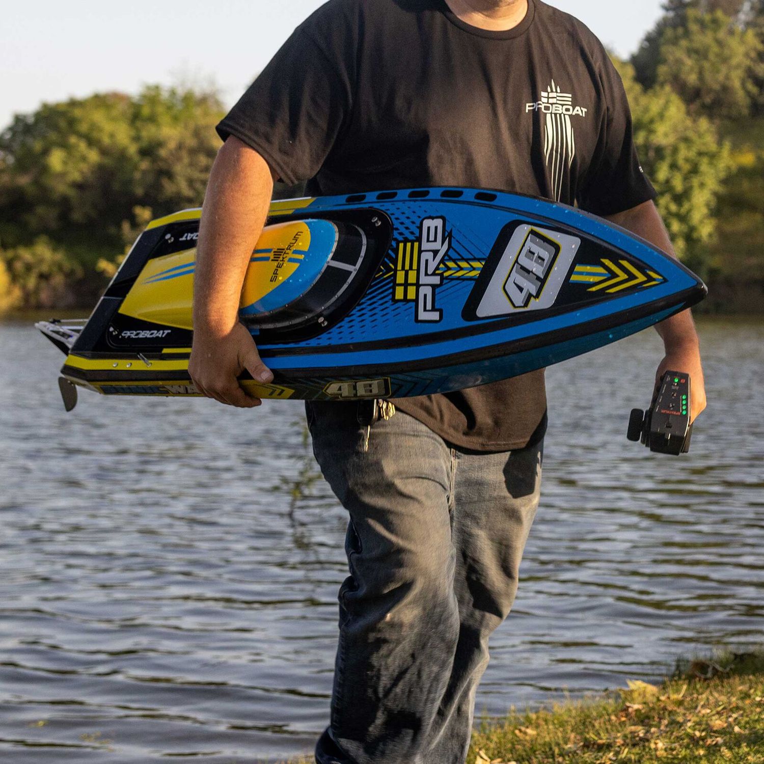 Super Sonicwake 48&quot; 8S, Self Righting, BL: RTR
