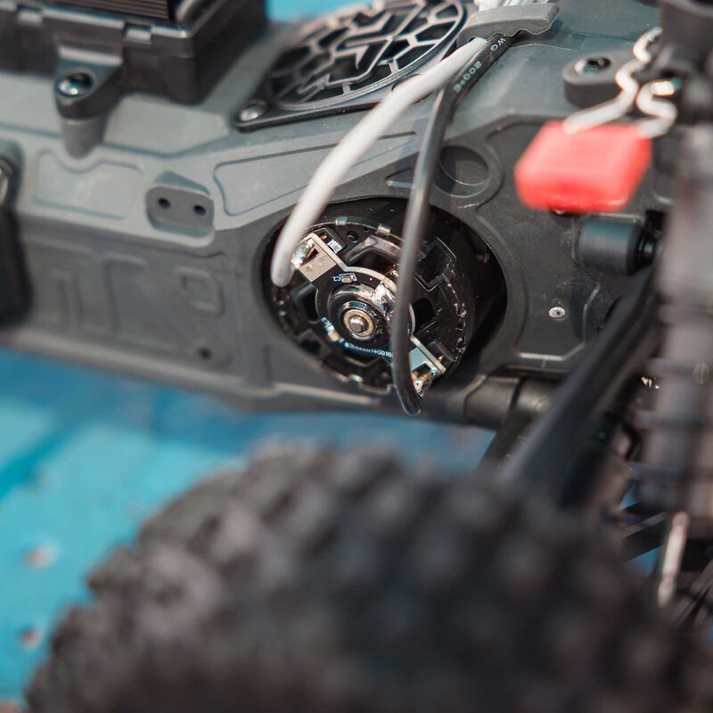 1/10 FURY 2WD RTR Brushed Short Course Truck (Battery &amp; Charger Included), Blue