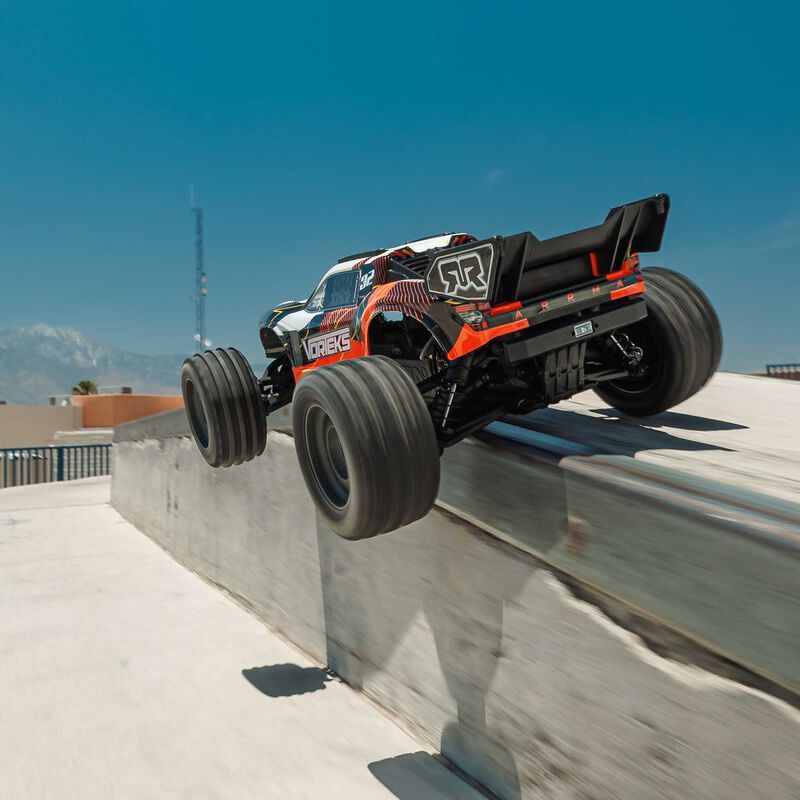 1/10 VORTEKS 2WD RTR Brushed Stadium Truck (Battery &amp; Charger Included), Orange