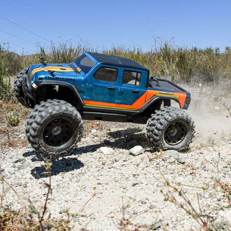 Hyrax 2.8 Tires MTD Black 6x30 Stampede F/R