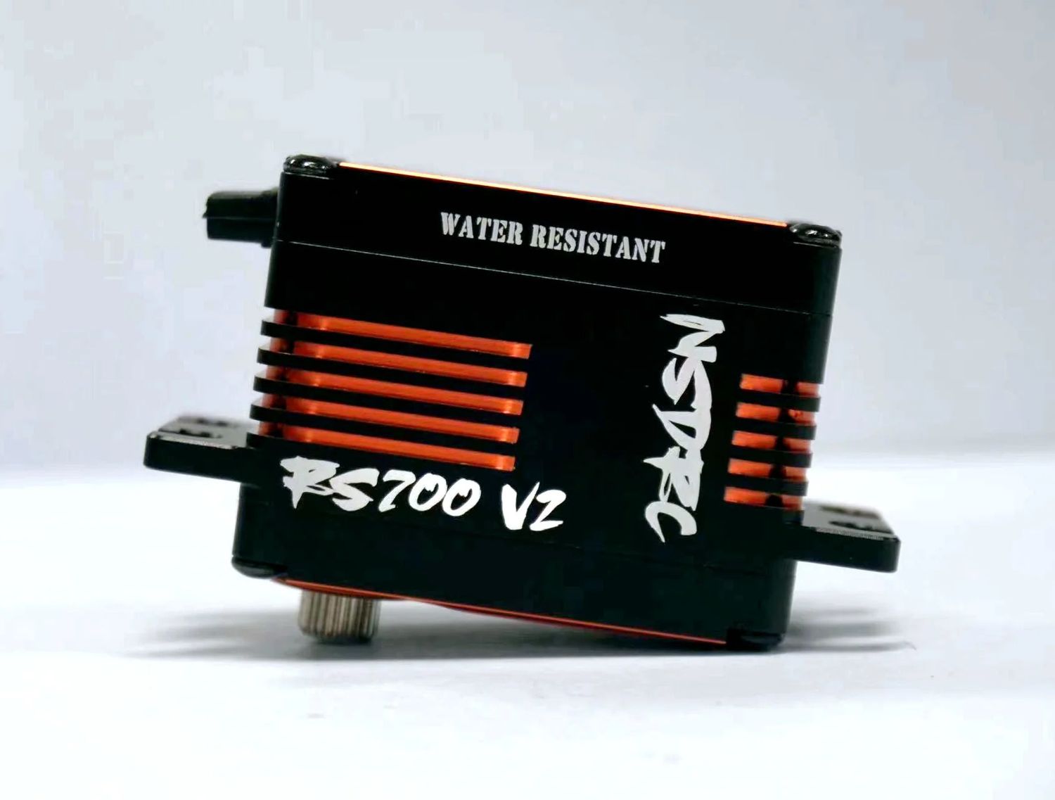 RS700 V2 Special Edition Orange Servo &amp; Horn