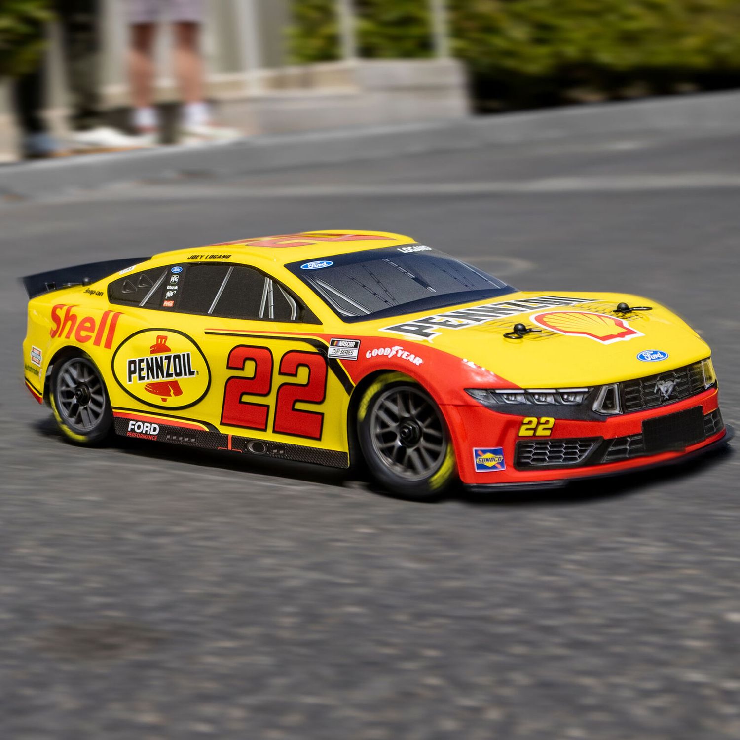 1/12 NASCAR RC Racecar Joey Logano No. 22 2025 Shell-Pennzoil Ford Mustang 2S AWD RTR Brushed On-Road (Battery &amp; Charger Included), Yellow