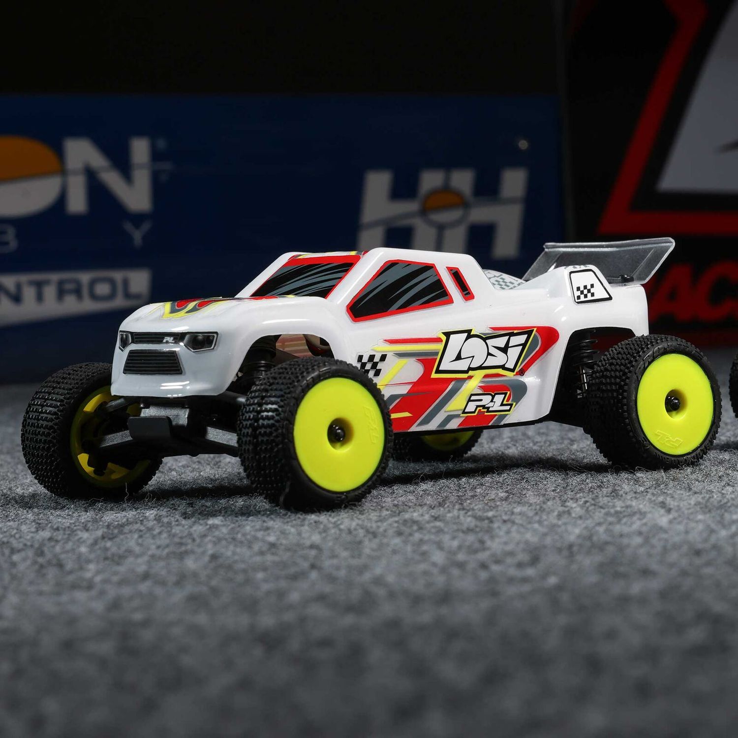 1/28 Micro-T 2S 2WD RTR Stadium Truck (Battery &amp; Charger Included), White