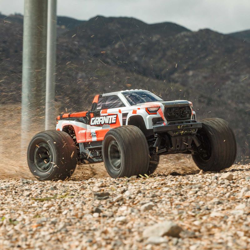 1/10 GRANITE 4X4 RTR Brushed Monster Truck, Orange