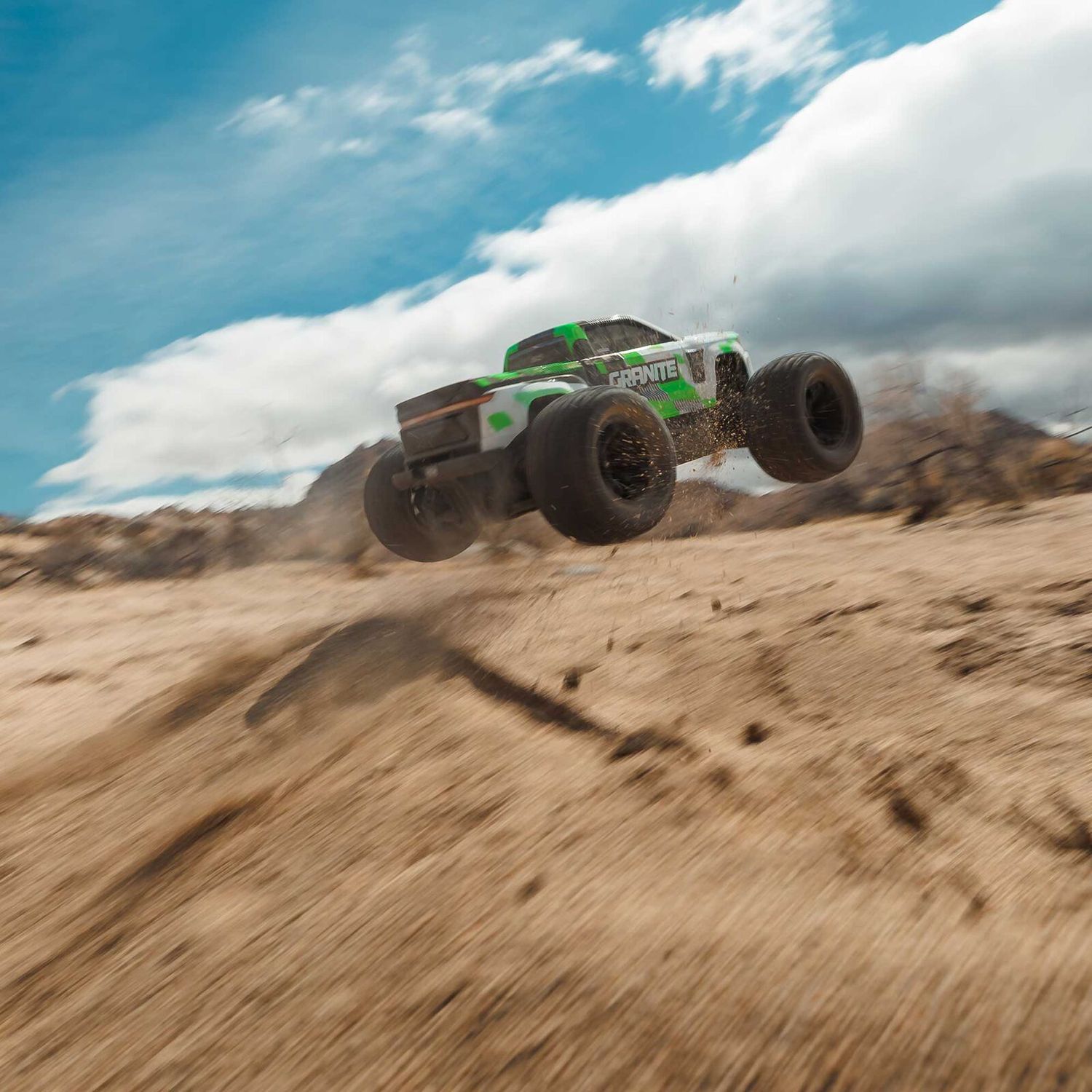 1/10 GRANITE 4X4 RTR Brushed Monster Truck, Green