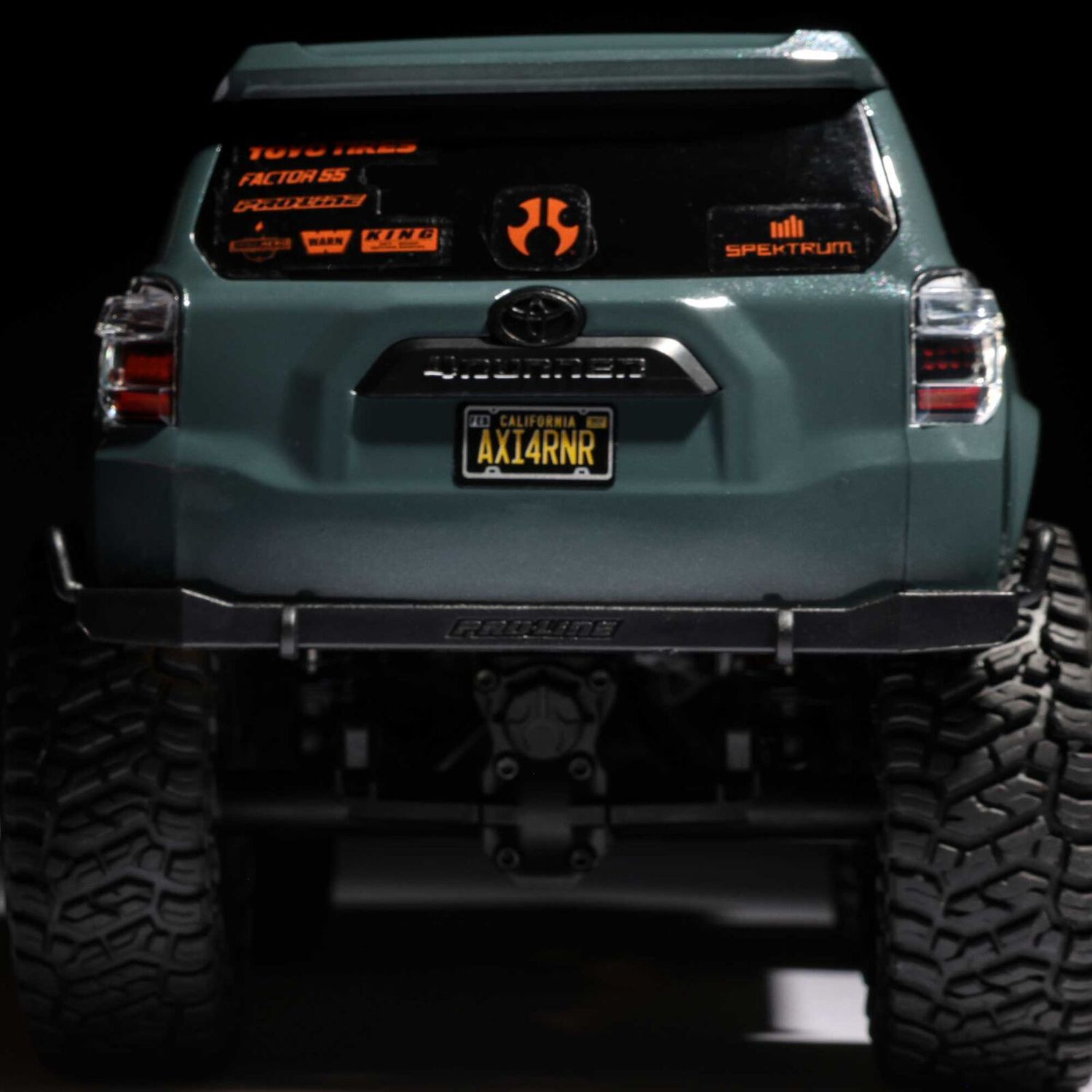 1/24 SCX24 Toyota 4Runner 4X4 RTR Brushed Rock Crawler (Battery &amp; Charger Included), Gray
