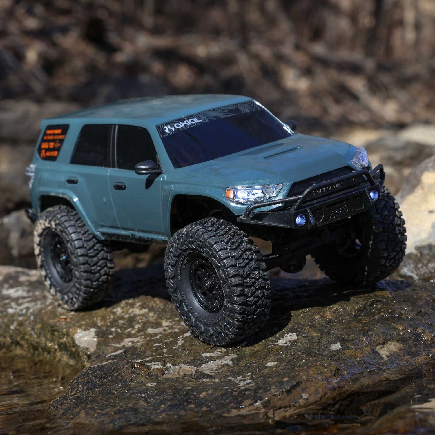 1/24 SCX24 Toyota 4Runner 4X4 RTR Brushed Rock Crawler (Battery &amp; Charger Included), Gray