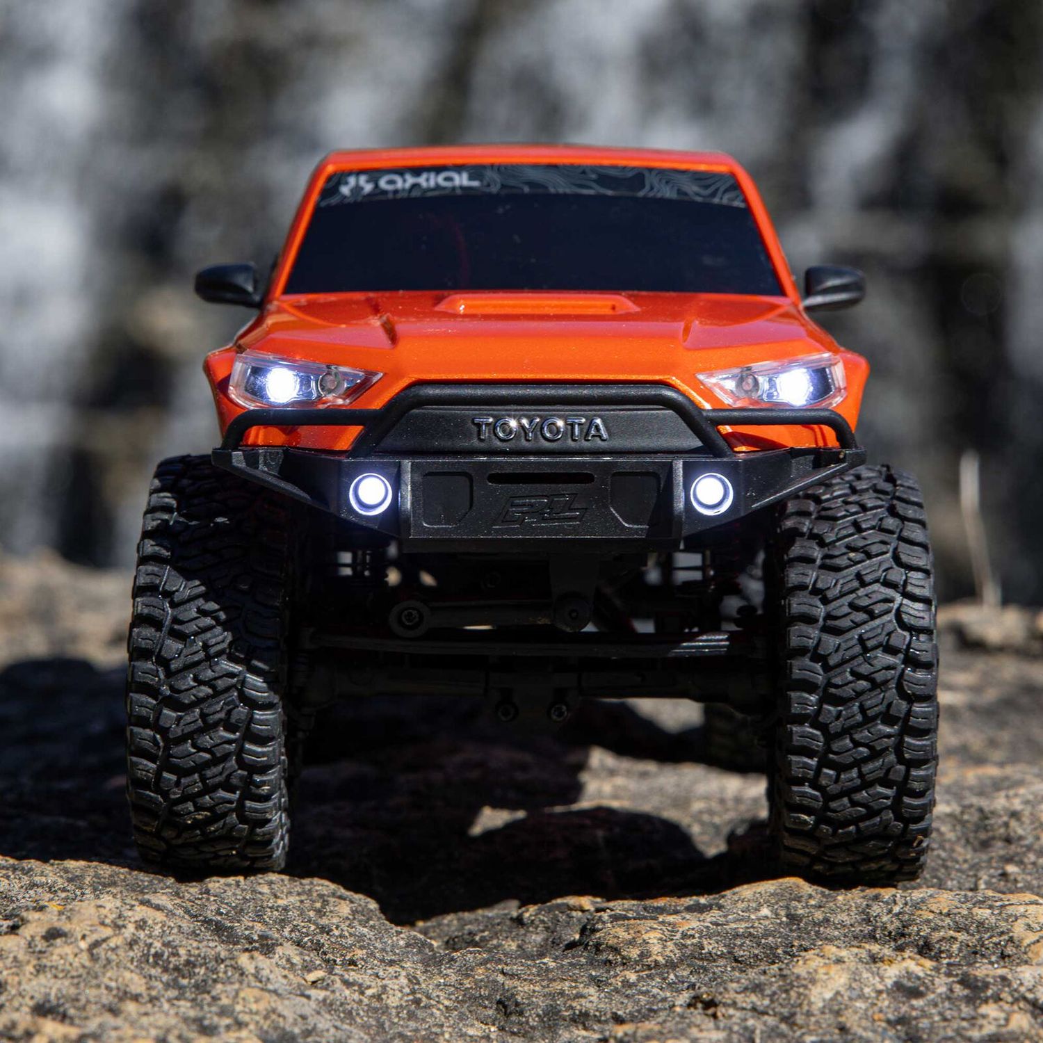 1/24 SCX24 Toyota 4Runner 4X4 RTR Brushed Rock Crawler (Battery &amp; Charger Included), Orange