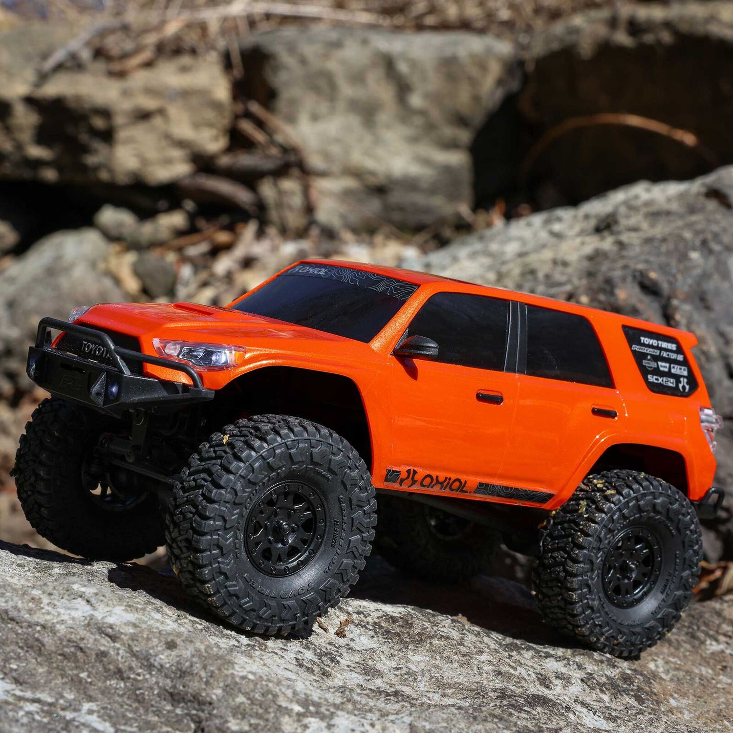 1/24 SCX24 Toyota 4Runner 4X4 RTR Brushed Rock Crawler (Battery &amp; Charger Included), Orange
