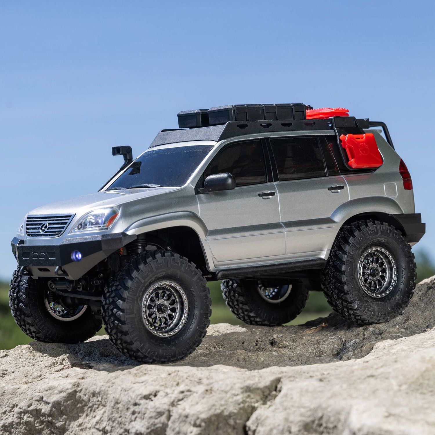 1/24 SCX24 Lexus GX 470 4X4 RTR Brushed Rock Crawler (Battery &amp; Charger Included), Silver