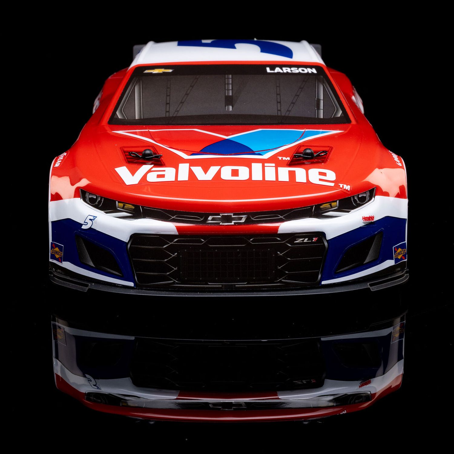 1/12 NASCAR RC Racecar Kyle Larson No. 5 2025 Valvoline Chevrolet Camaro ZL1 2S AWD RTR Brushed On-Road (Battery &amp; Charger Included), Red