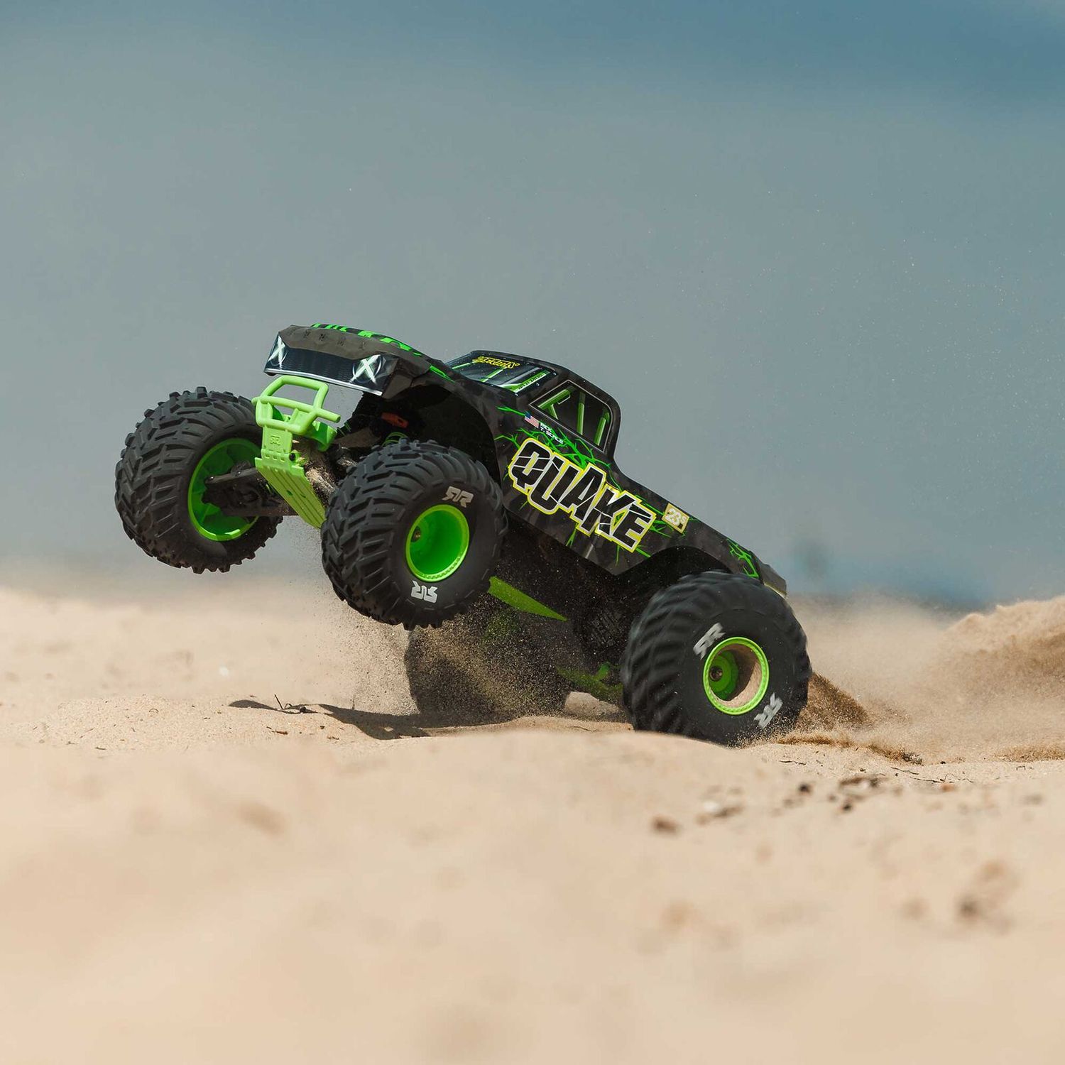 1/10 QUAKE 223S 2WD RTR Brushless Monster Truck, Green