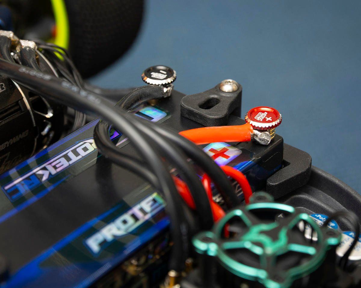 ProTek RC Twist Lock Adjustable Bullet Plug Grips w/5mm Bullets (Red/Black)