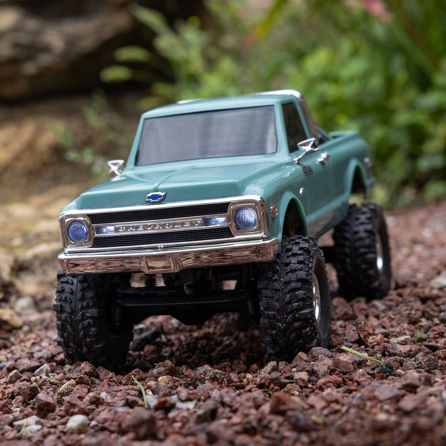 1/30 SCX30 Chevrolet K10 4X4 RTR Brushed Rock Crawler (Battery &amp; Charger Included), Green