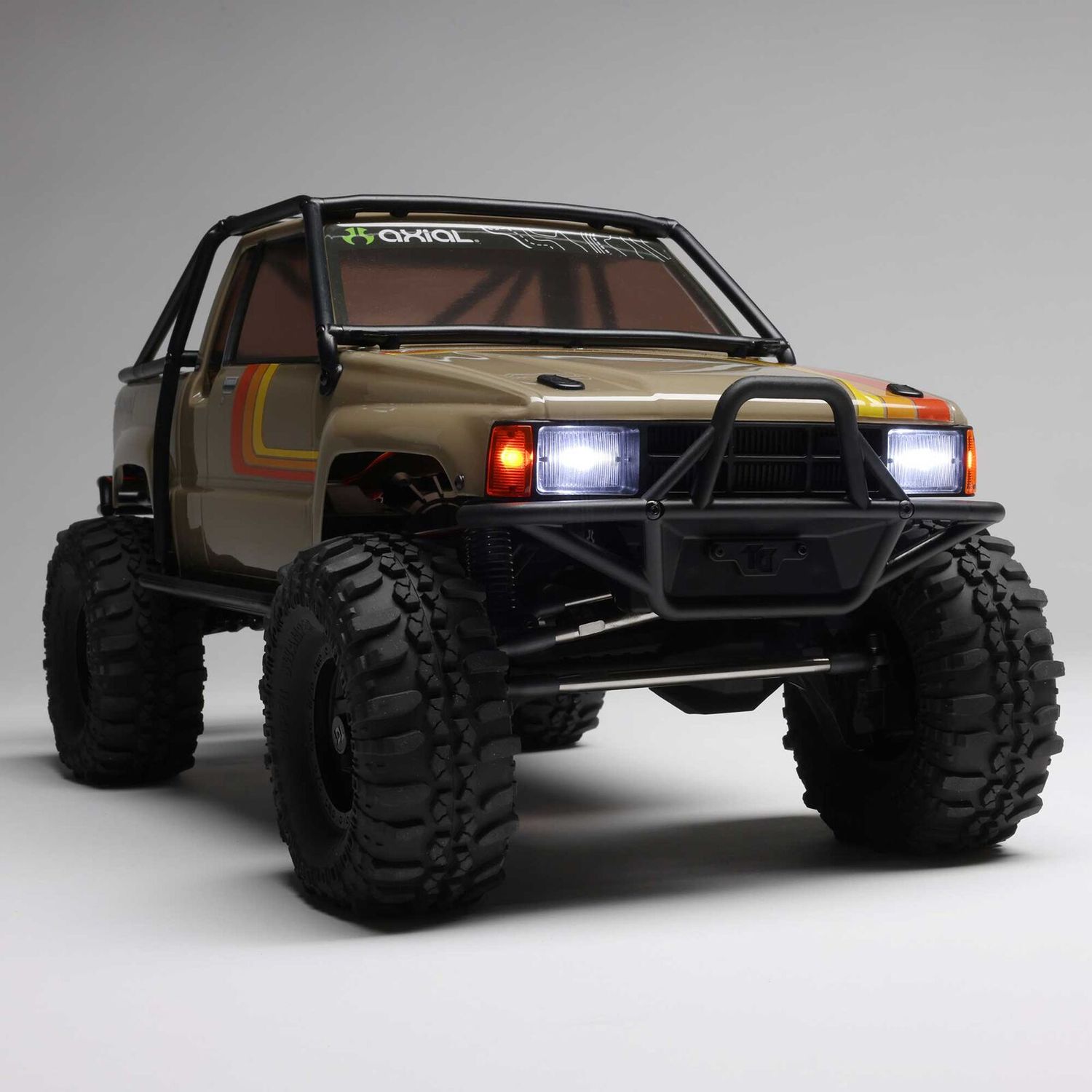 1/10 SCX10 III 1987 Toyota SR5 4X4 RTR Brushed Rock Crawler, Tan