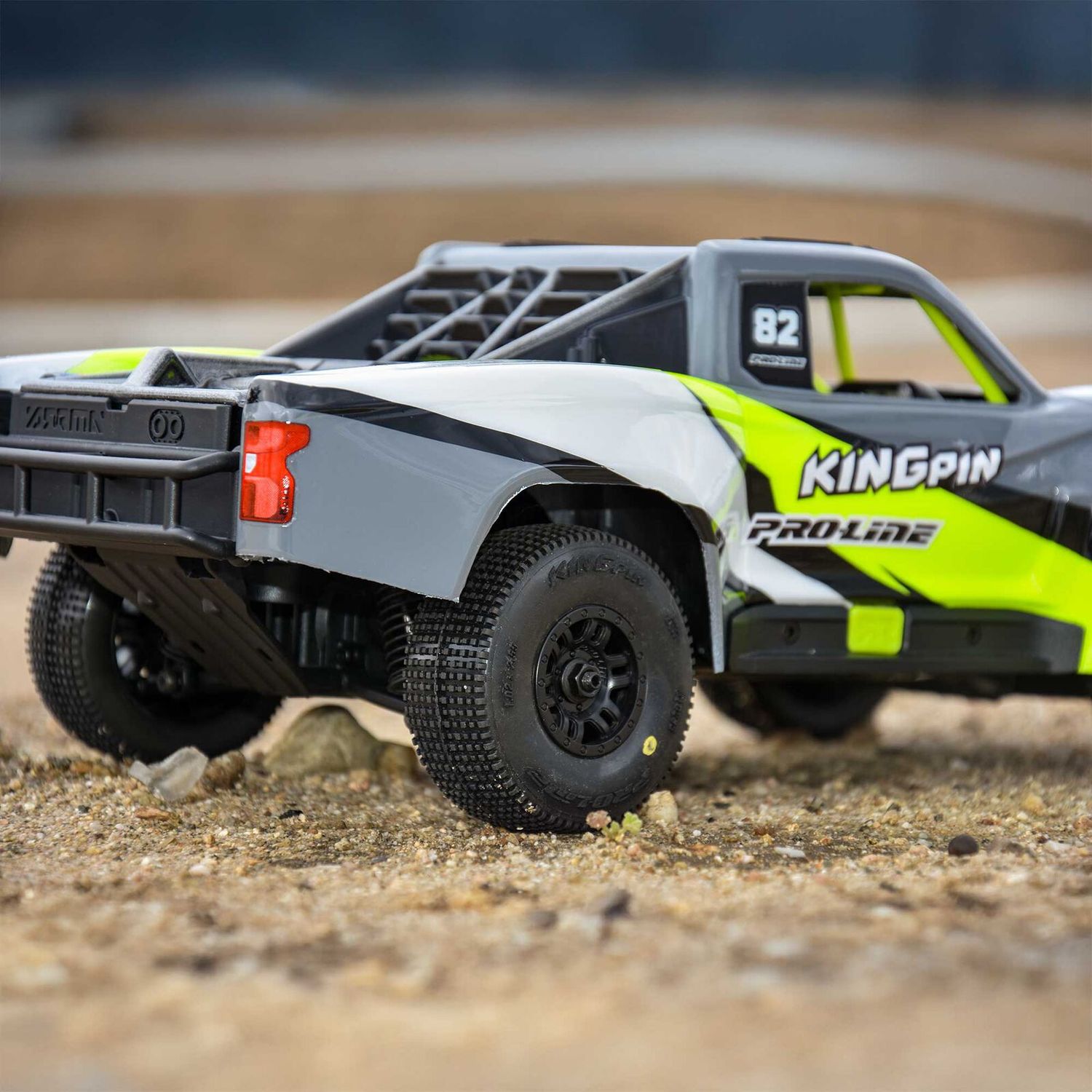 1/16 King Pin Front/Rear Tires MTD 12mm Black Split Six (4): MOJAVE GROM