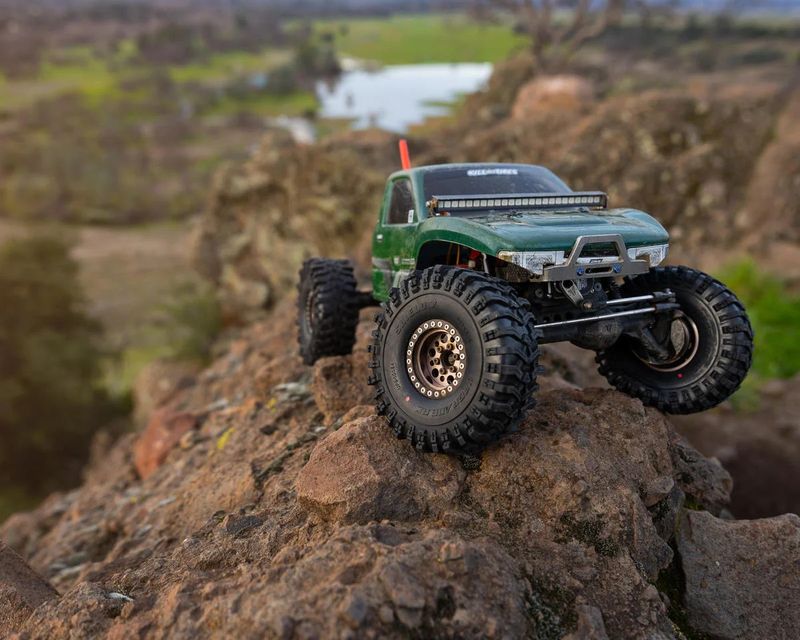 UpGrade RC Shield 1.9" Class 2 High Performance Rock Crawler Tires (2) (Super Soft) (4.75" O.D.)