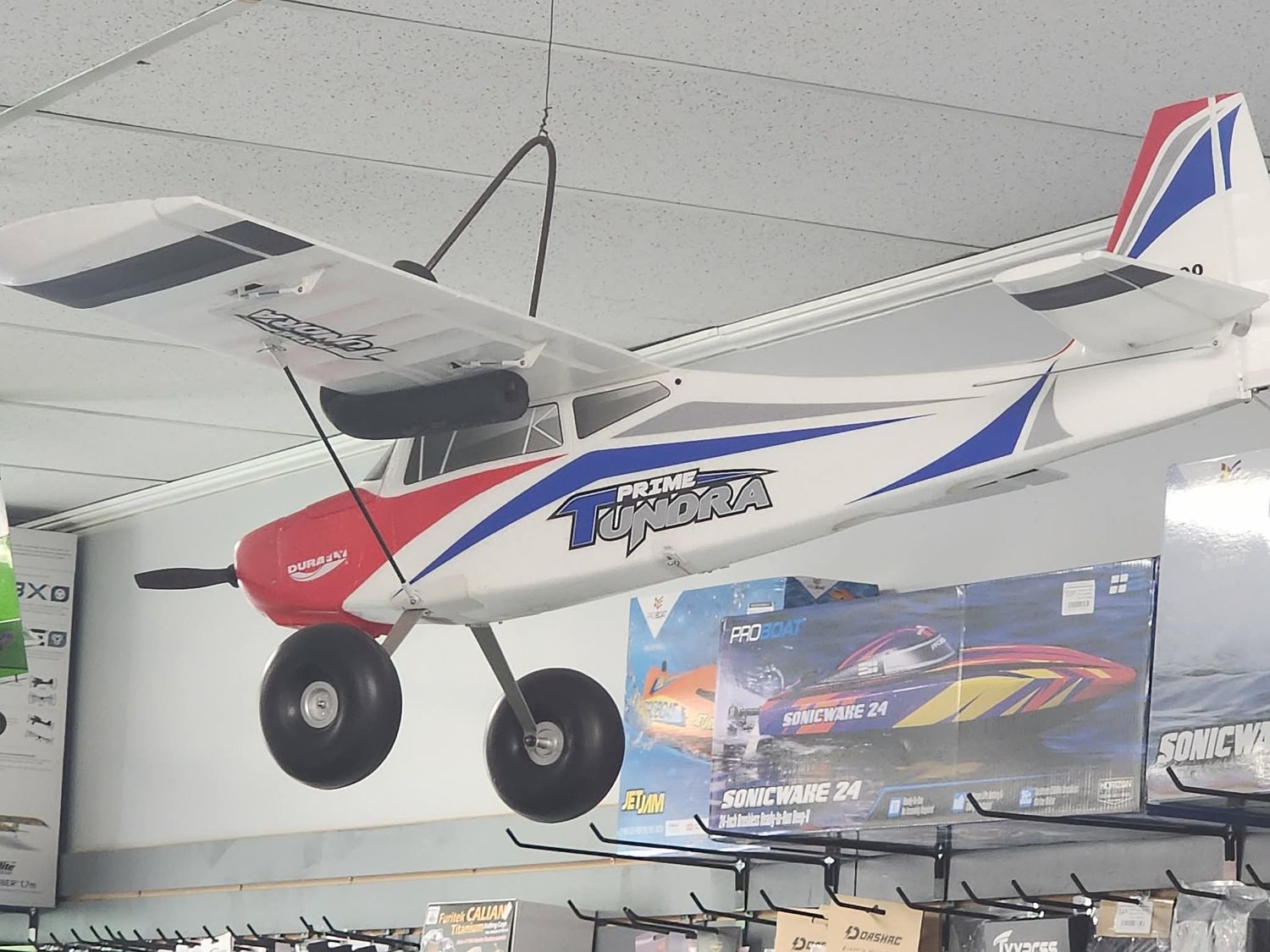 Durafly Prime Tundra with floats and Spektrum RX (pre-owned)