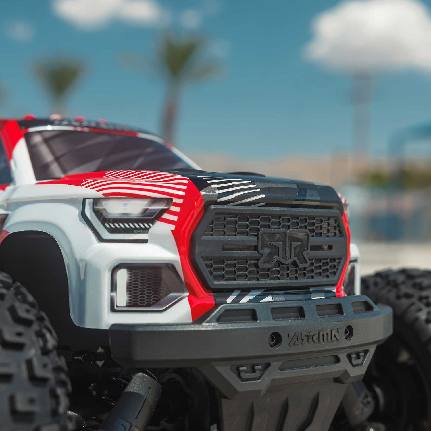 1/10 GRANITE 4X4 223S BLX BRUSHLESS MONSTER TRUCK RTR WITH DSC, RED