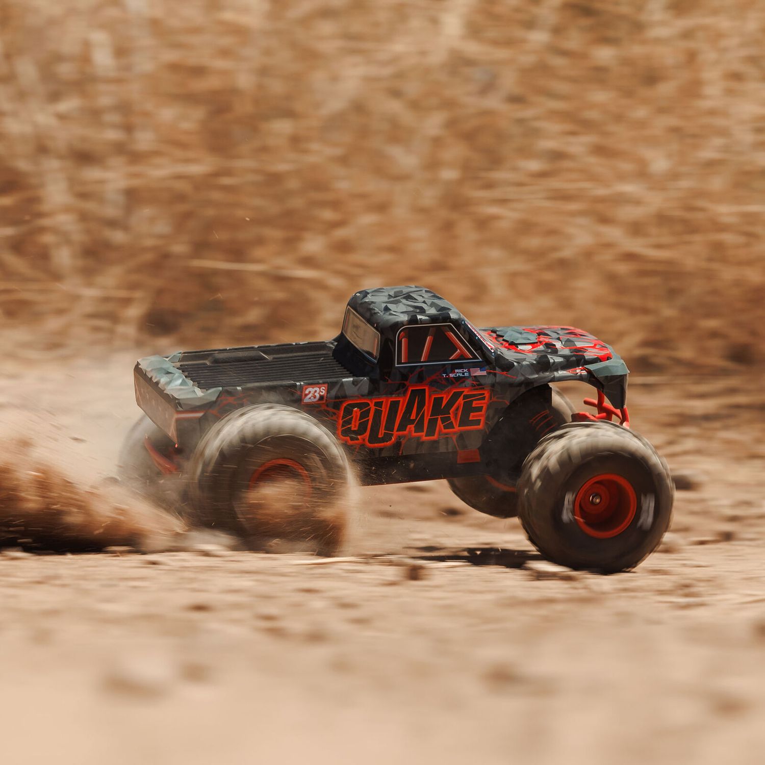 1/10 QUAKE 223S 2WD RTR Brushless Monster Truck, Red