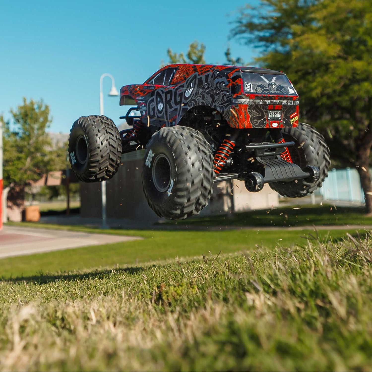 1/10 GORGON 223S 2WD RTR Brushless Monster Truck, Red/Black