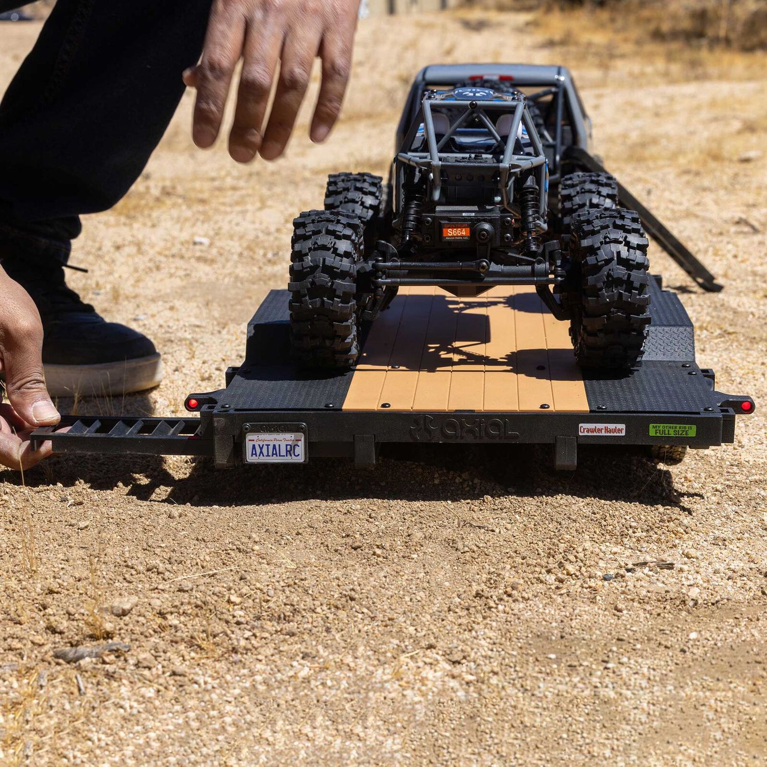 Axial 1/10 SCX10 Flat Bed Vehicle Trailer