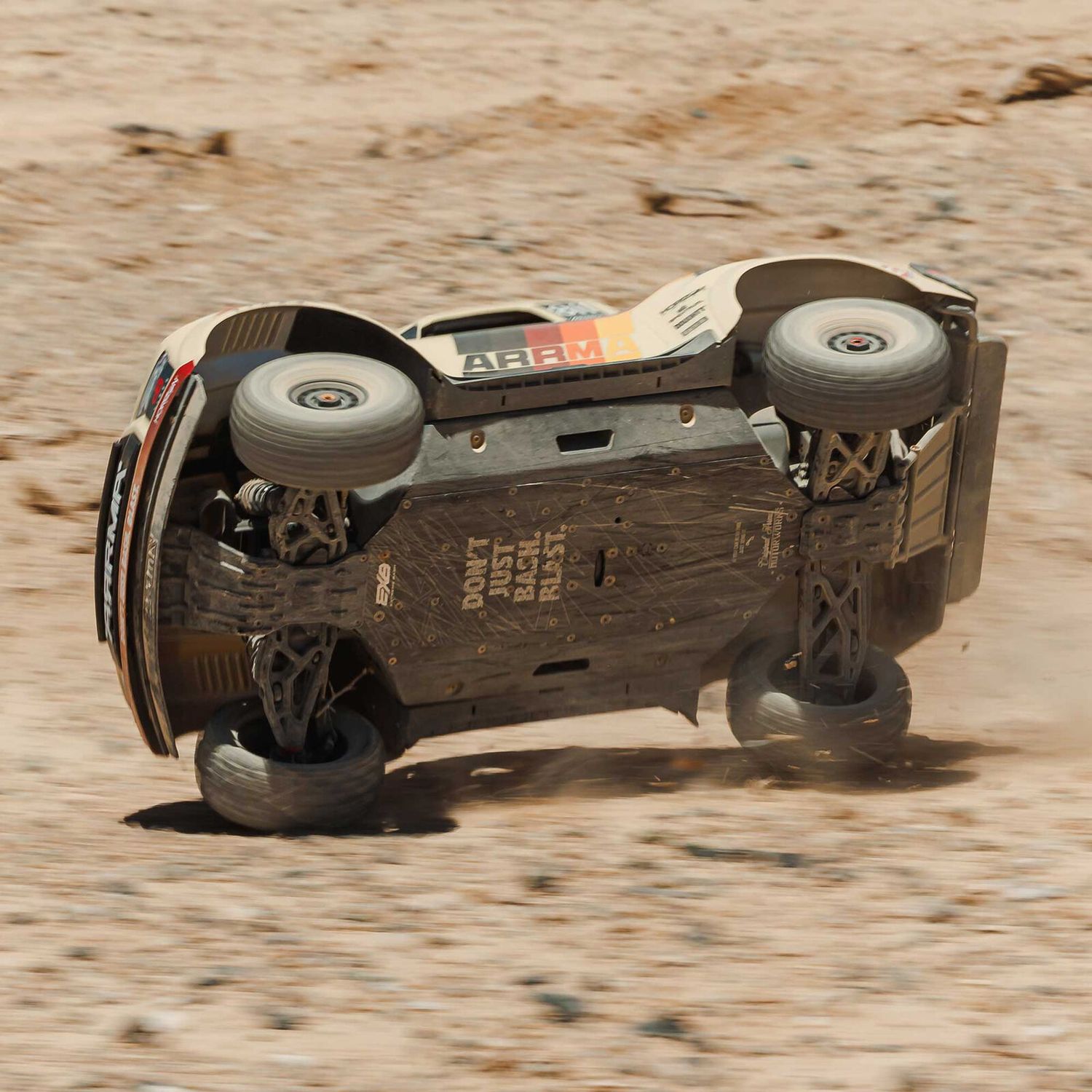 1/7 MOJAVE 6S 4X4 RTR Brushless Desert Truck , Beige