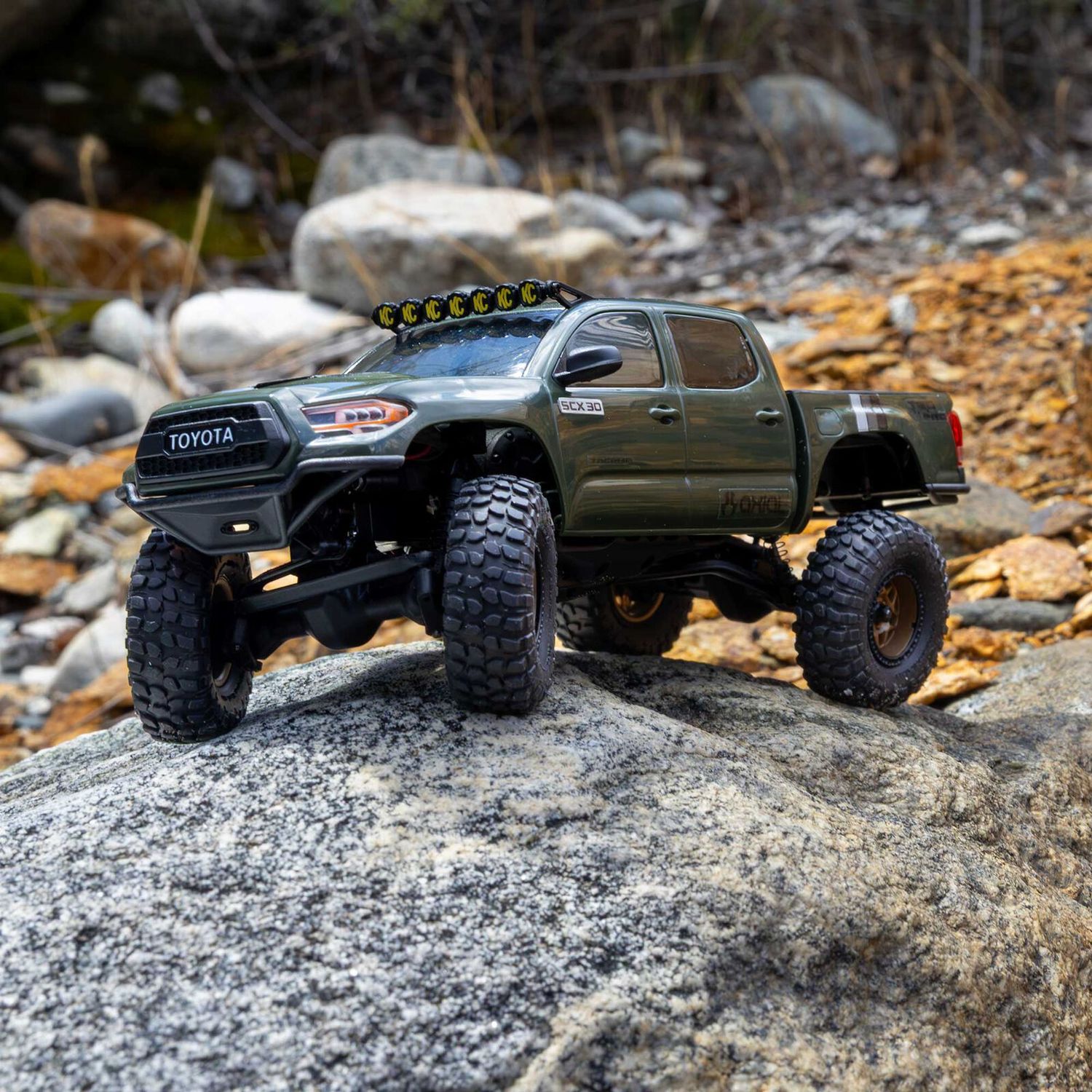 1/30 SCX30 Toyota Tacoma 4X4 RTR Brushed Rock Crawler (Battery &amp; Charger Included), Extreme Off-Road