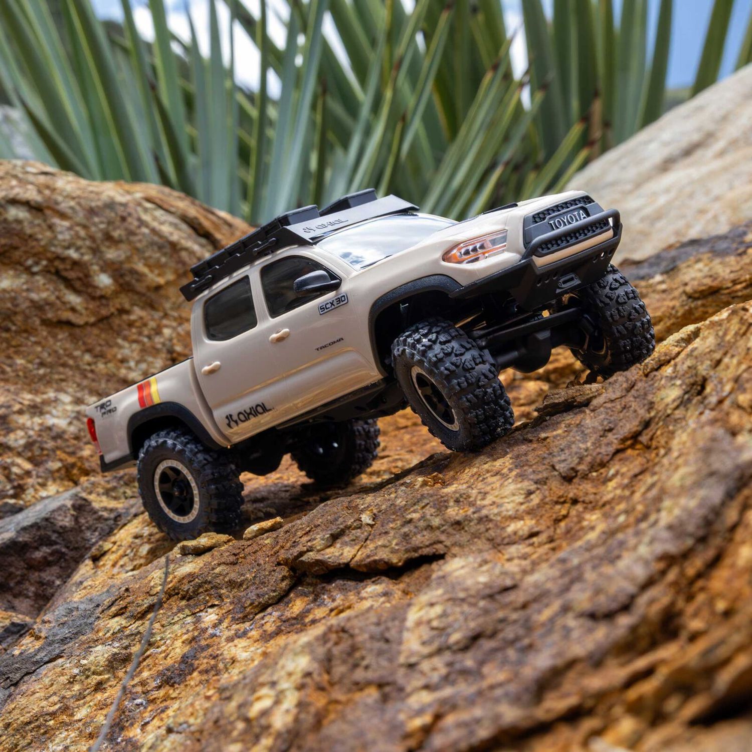 1/30 SCX30 Toyota Tacoma 4X4 RTR Brushed Rock Crawler (Battery &amp; Charger Included), Overland Edition